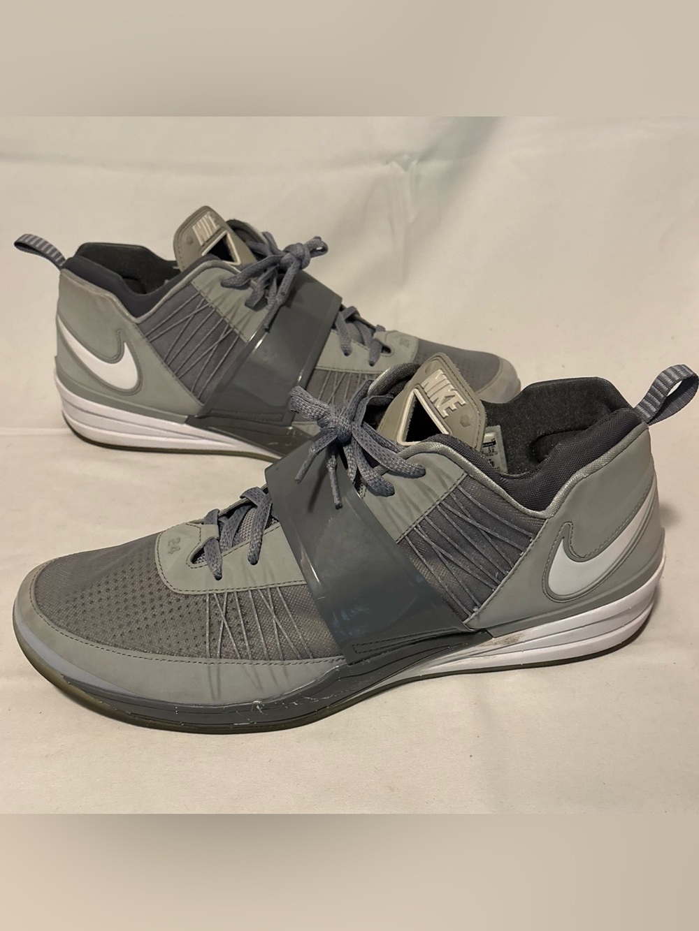 Nike Zoom Revis FlyWire Wolf Grey White Sneakers 555776-010 Men’s Size 14